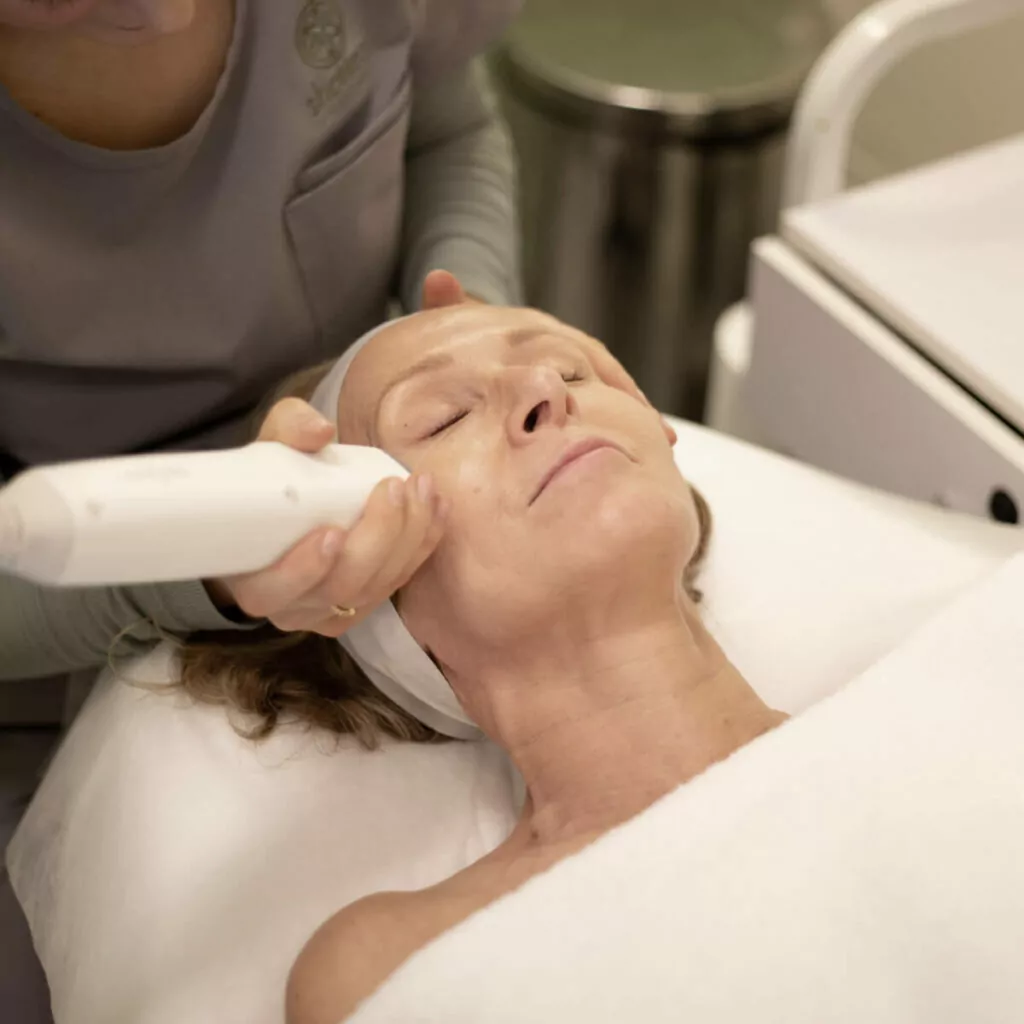 Laser Genesis Liv Scarring