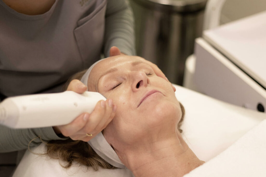 Laser Genesis Liv Anti-Aging Skin Rejuvenation